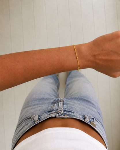 Nomi Armbånd - Guld